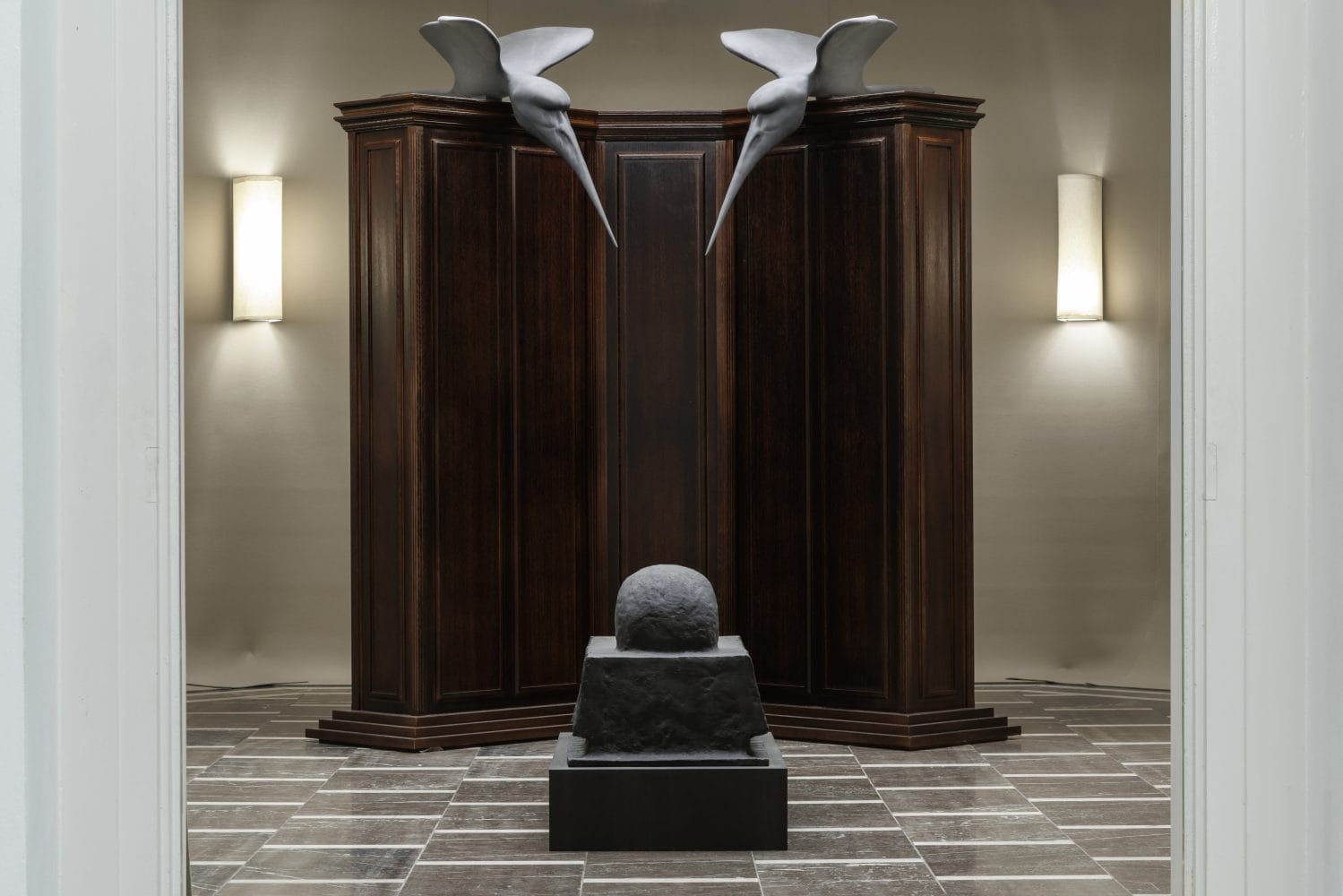 Studio Pol Taburet, The Burden of Papa Tonnerre